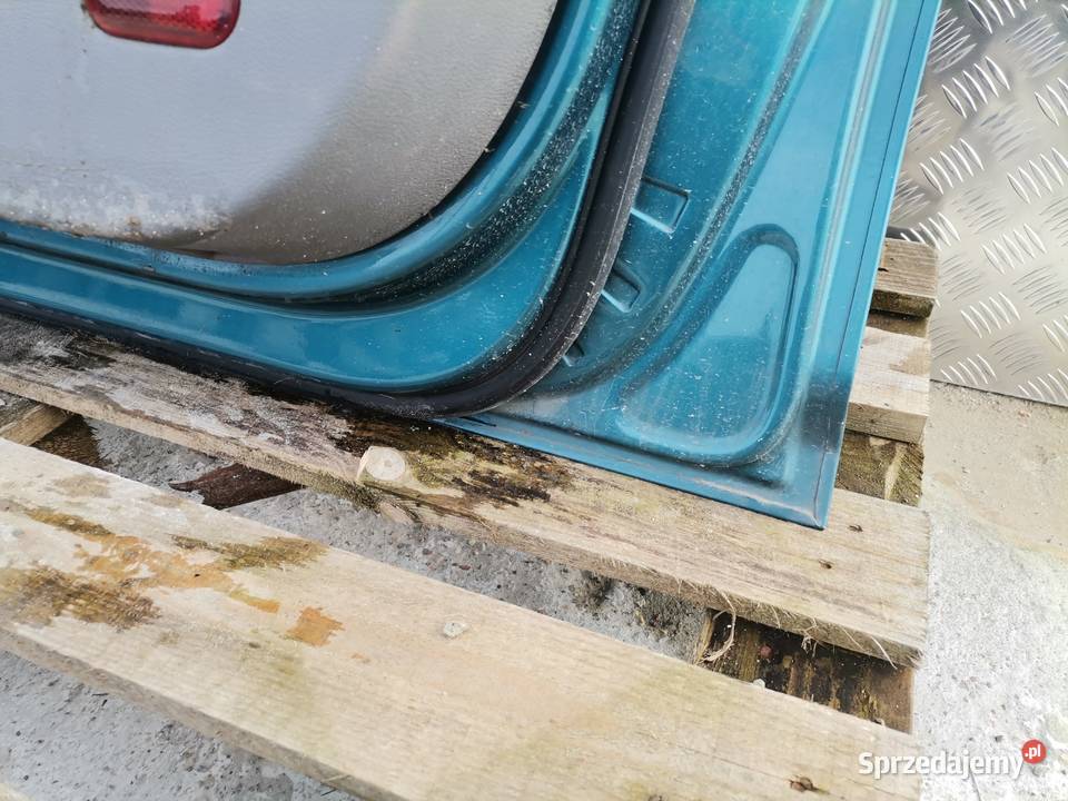 Drzwi Prawy Przód Volkswagen Touran osobowe lubelskie