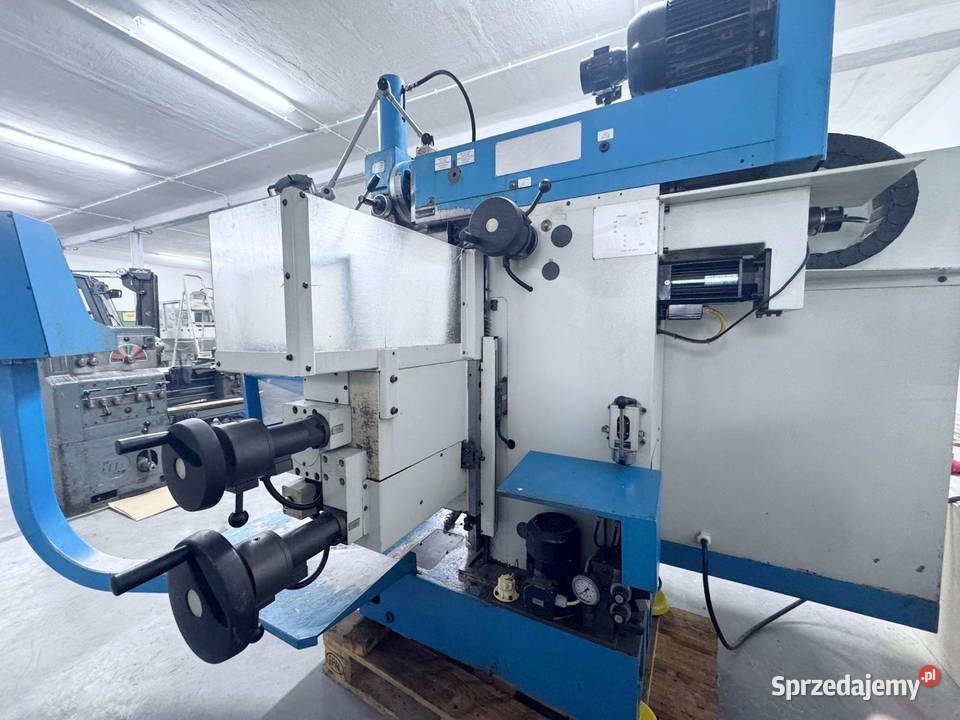 Frezarka uniwersalna AVIA FNE40Z liniały sprzedam