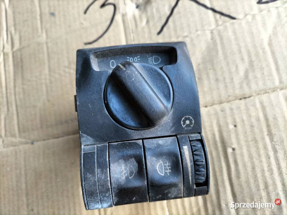 WŁĄCZNIK PRZEŁĄCZNIK ŚWIATEŁ OMEGA B 53122836 Kamień-Kolonia