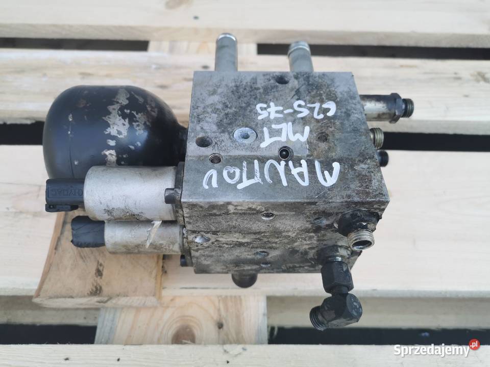 Blok zaworowy Manitou MLT 62575H Wilkowo