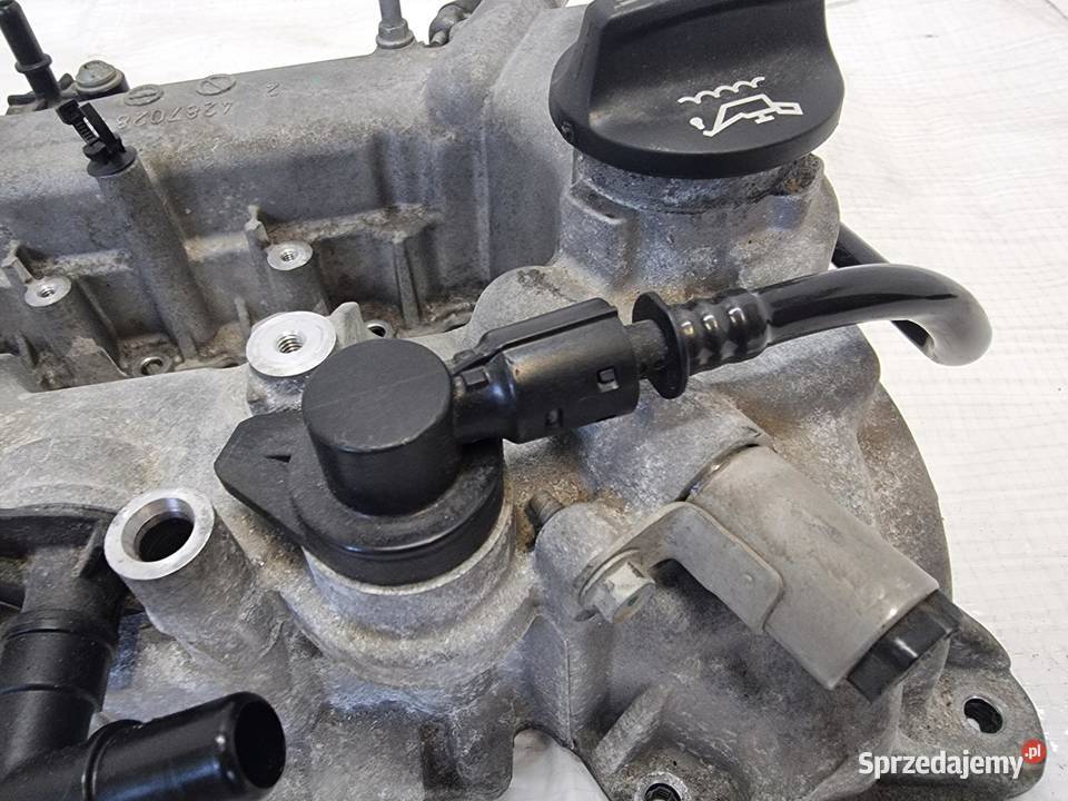 OPEL ASTRA K V 14T POKRYWA ZAWORÓW 428702815 osobowe Pozostałe