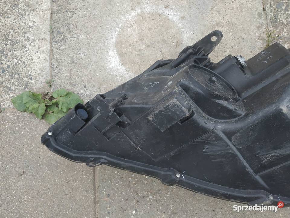 Toyota avensis t27 2012 2015 zwykła prawa lampa Karoseria dolnośląskie