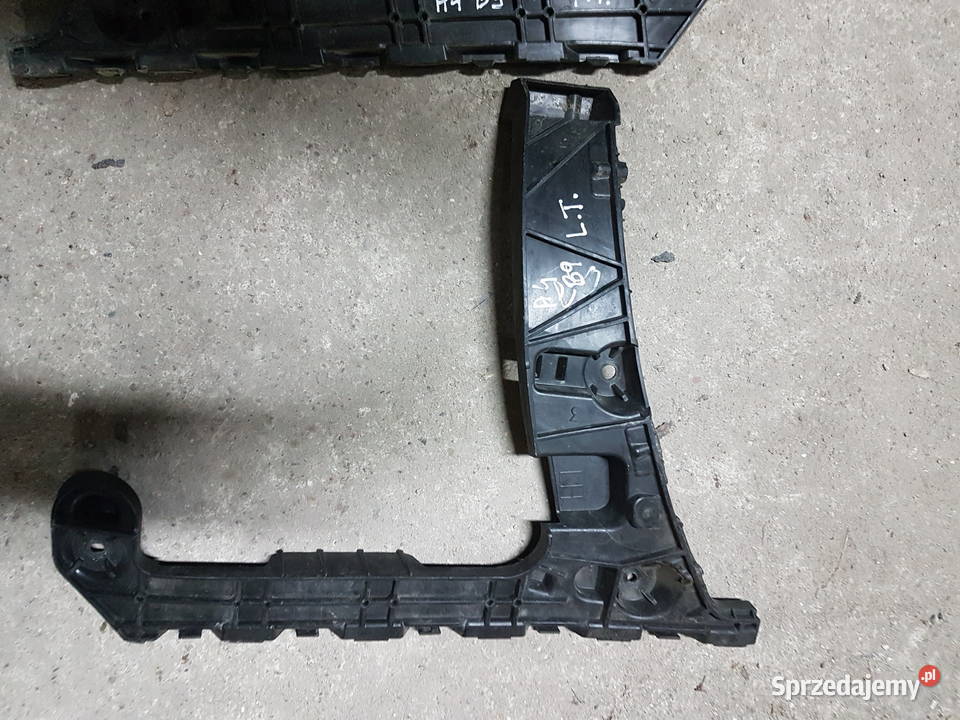 AUDI A4 B9 KOMBI SLIZG ZDERZAKA TYL 8W9807453 Turek sprzedam