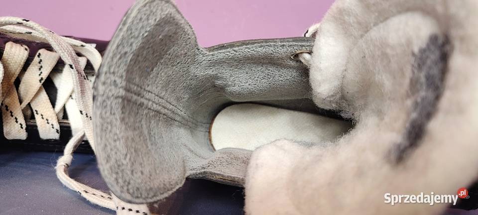 Łyżwy hokejowe BOTAS Junior super stan rozmiar Jasień