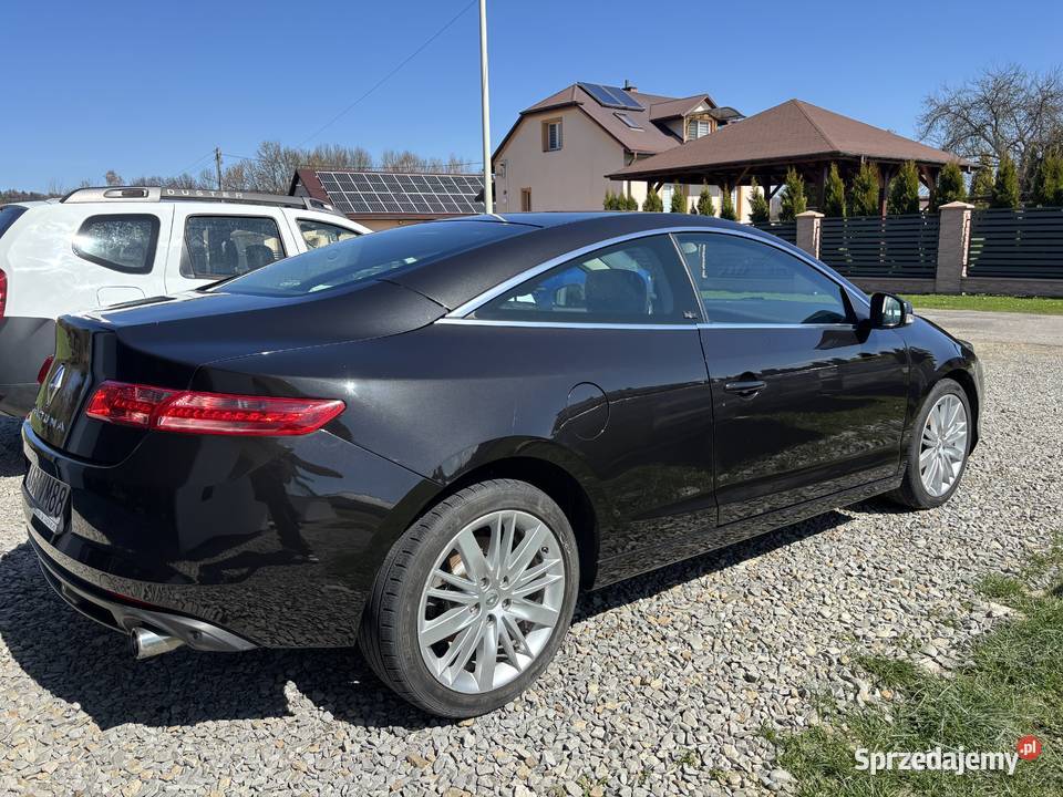Renault Laguna III coup initiale Paris Jasło