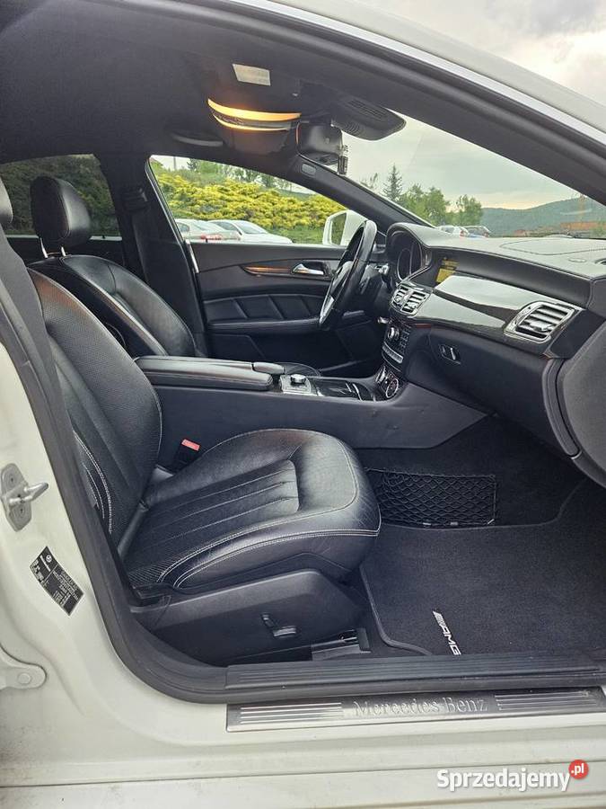 Mercedes CLS 350CDI 4Matic AMG V6 265 4/5 Sanok