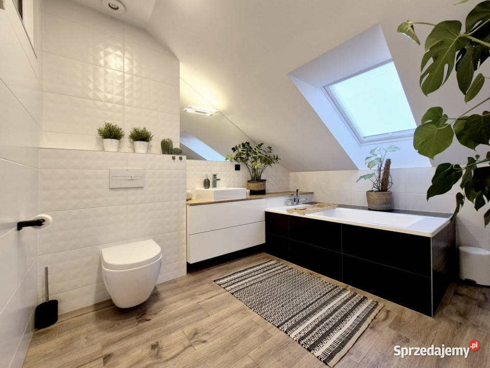 gotowy dom w centrum z ogrzewaniem miejskim Świnoujście