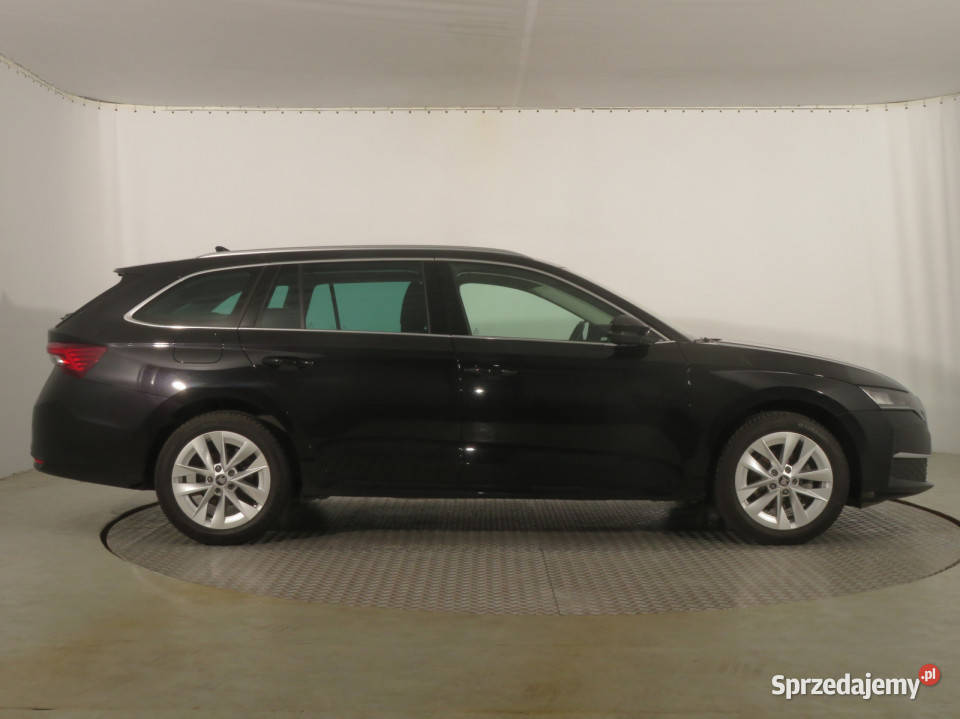 Skoda Octavia 15 eTSI mHEV śląskie sprzedam