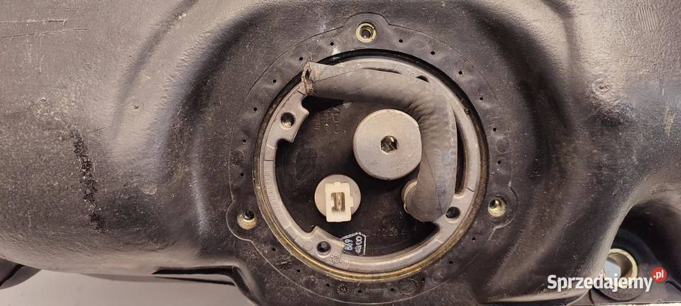 MERCEDES W208 ZBIORNIK PALIWA A2024707401 Zbiorniki