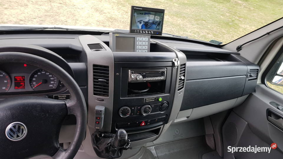 Ambulans karetka Volkswagen Crafter 25 TDI nosze