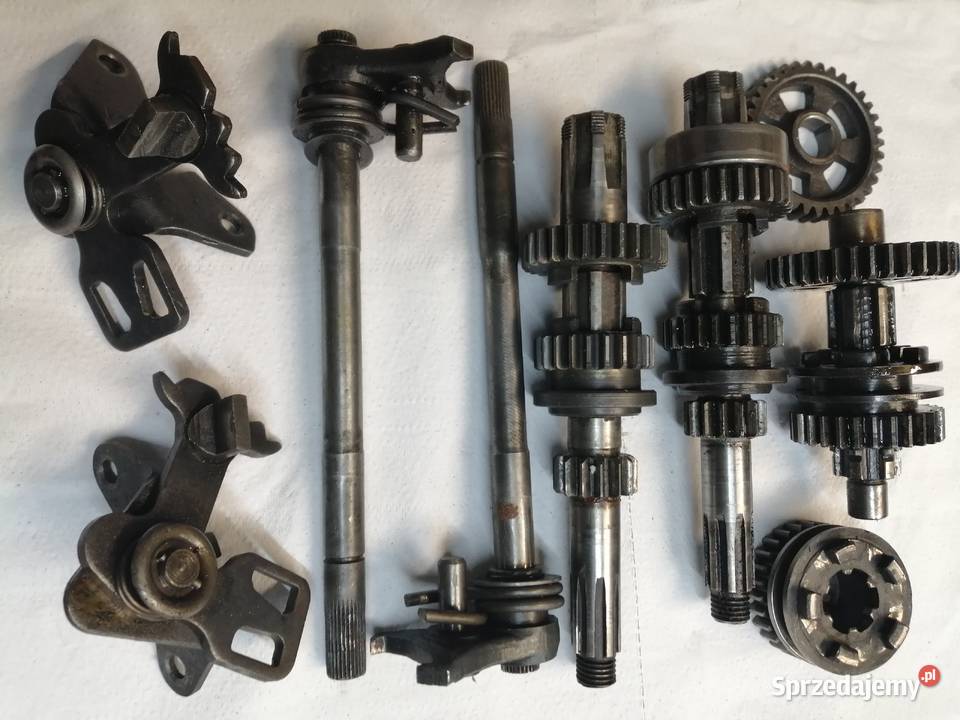 Skrzynia biegów WSK 125 Silniki i osprzęt Piła