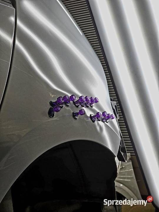 Usuwanie wgnieceń PDR naprawy powypadkowe ArtCar Nowy Sącz