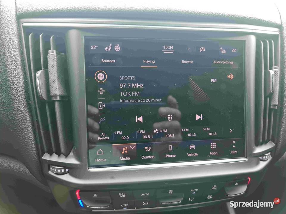 Maserati Levante lift V6 30 2021 wielkopolskie Puszczykowo