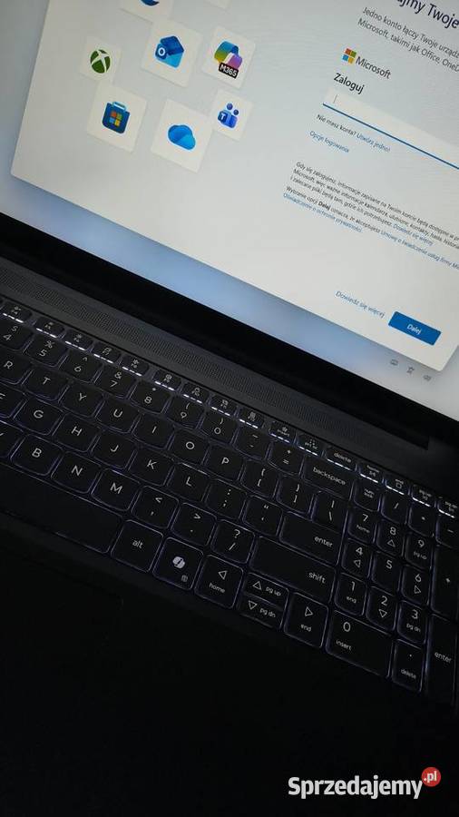 Laptop LENOVO IdeaPad Slim3 nieużywany Radom