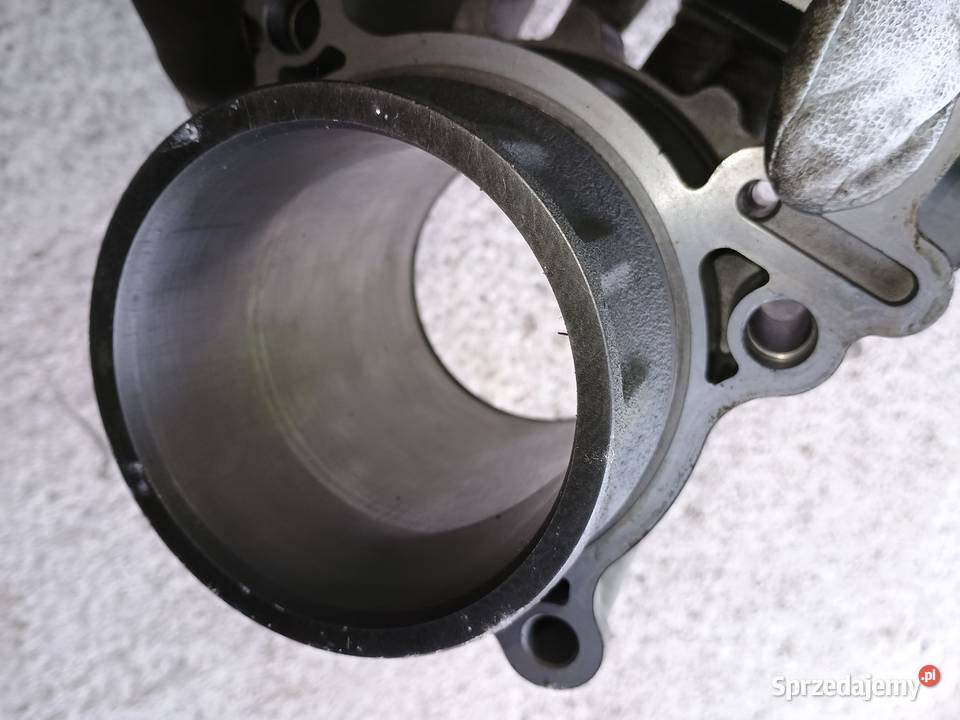 Cylinder z tłokiem sprawny 92mm Dinli centhor Środa Śląska