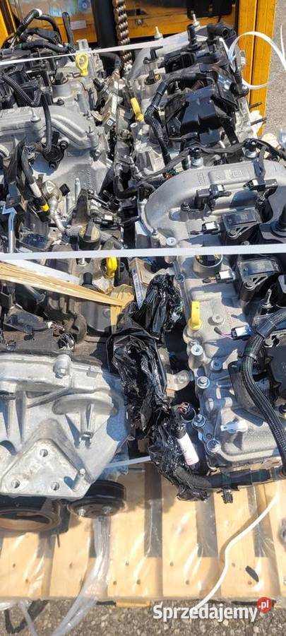 Silnik Ford KUGA RFPV4E6015BA PV4E6006EA 2727736 Radom