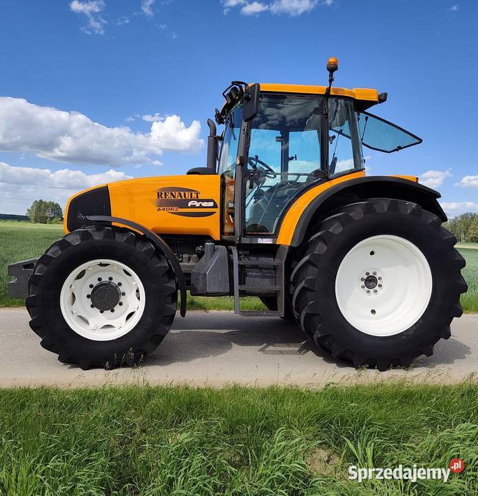 Renault Ares 640 Łęcznowola