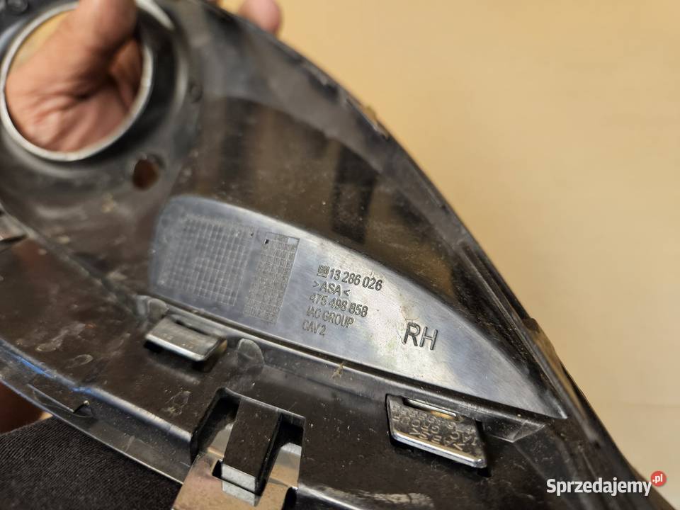OPEL CORSA D LIFT KRATKA PRAWA ZDERZAKA PRZÓD osobowe Międzychód