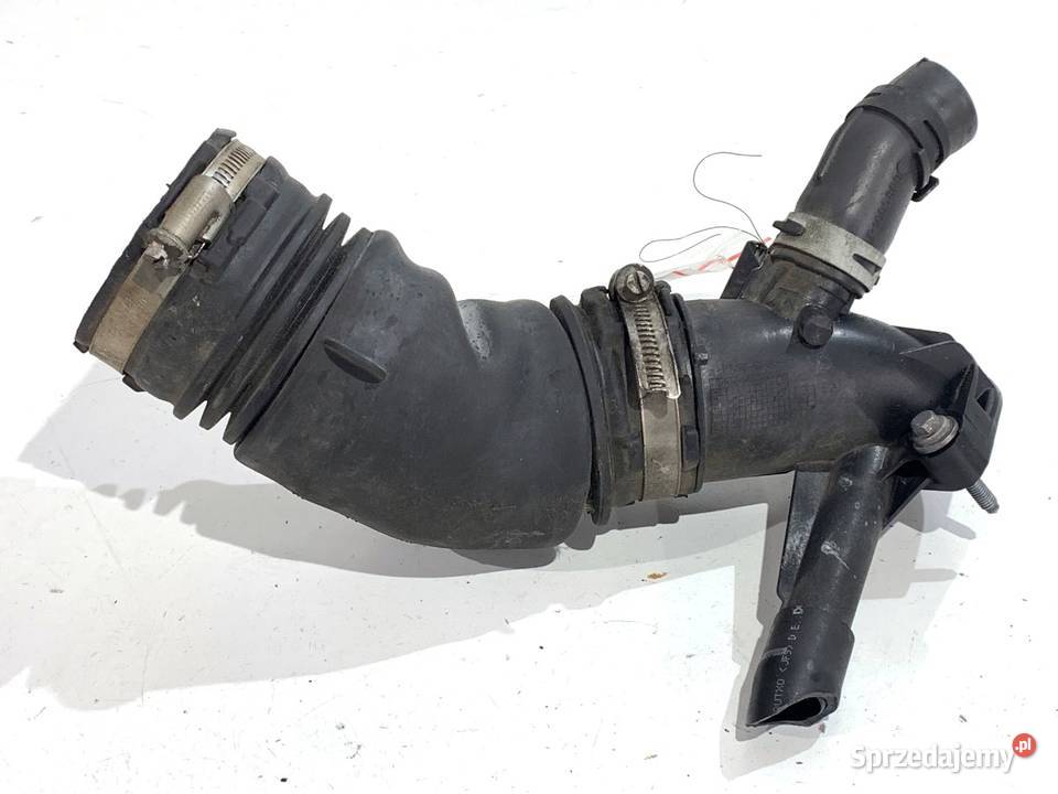 RURA POWIETRZA DACIA DUSTER 165752306R 15 116 osobowe