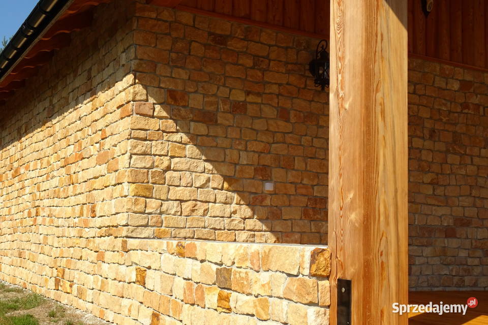 Naturalny kamień elewacyjny dekoracyjny na dom z Radomsko