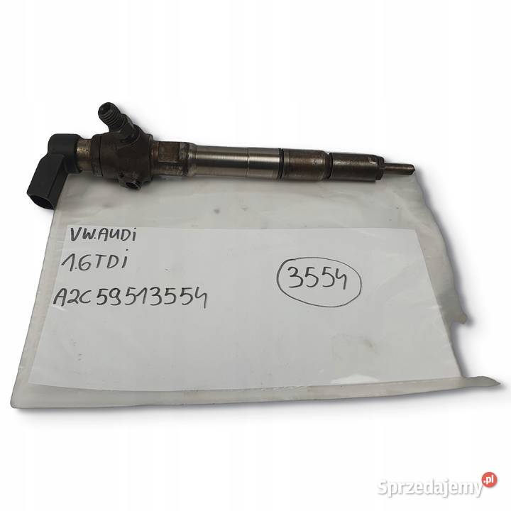 WTRYSKIWACZ Audi A3 8P VW Golf 16 TDI