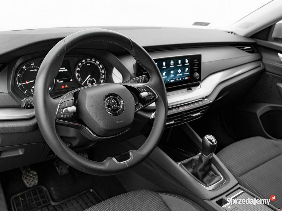 koda Octavia 15 TSI Ambition Czpark Podgrzf światła LED Pępowo sprzedam