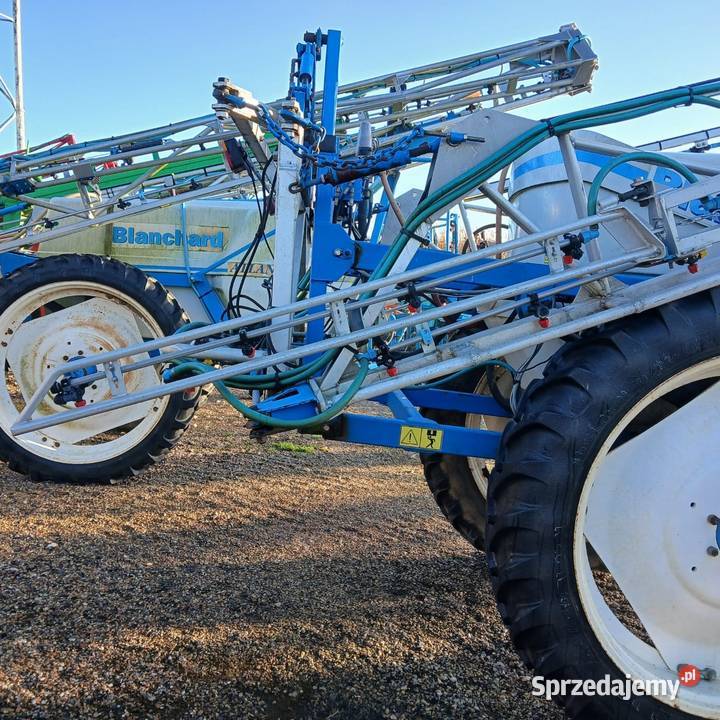 Opryskiwacz Kuhn Blanchard Atlantique 2700l Narzędzia ogrodnicze Damasławek