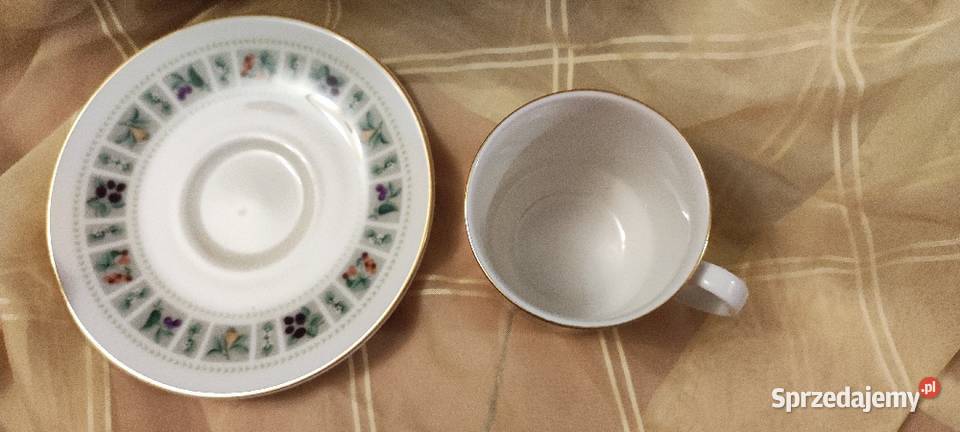 Filiżanka owoce królewska porcelana Royal Wrocław