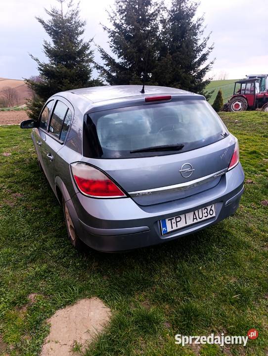Opel Astra 16 LPG Koszyce