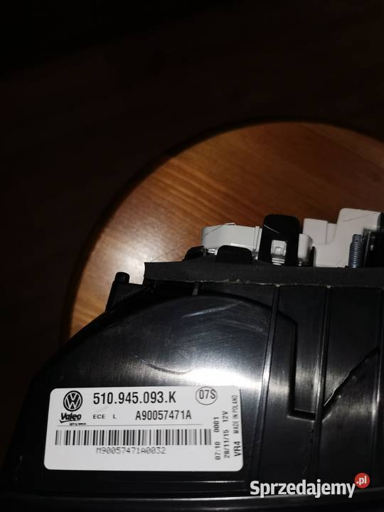 NOWA LAMPA VW SPORTSVAN LEWA W KLAPĘ 1417 Oświetlenie Luzino sprzedam