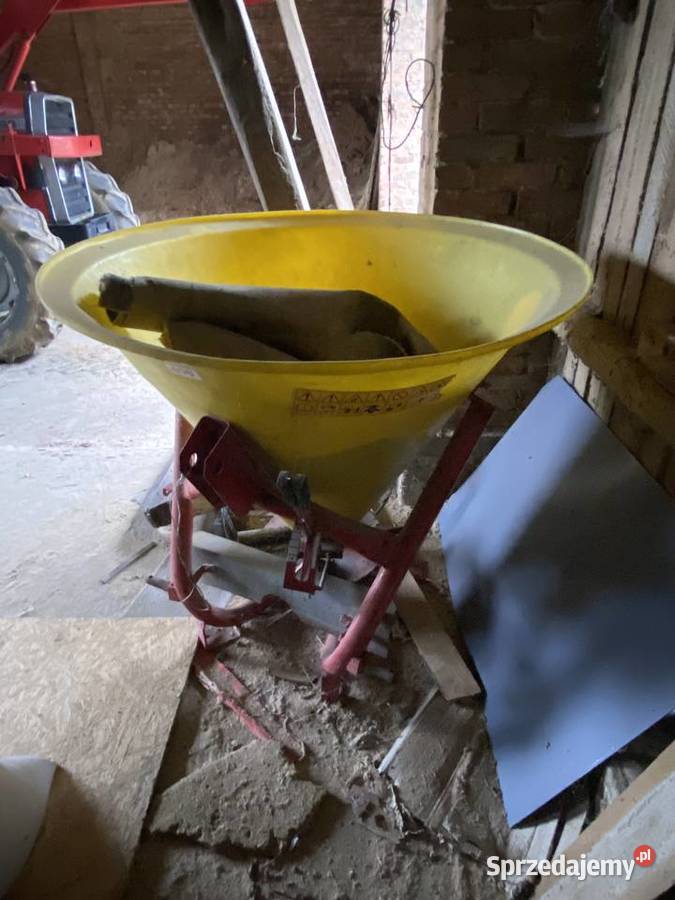 Kos lejowy rozsiewacz do nawozu nieuszkodzony Ostrzeszów sprzedam