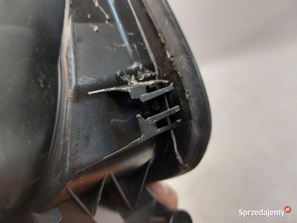 BMW G23 M440i Cabrio Klapka wlewu paliwa C27 sprzedam