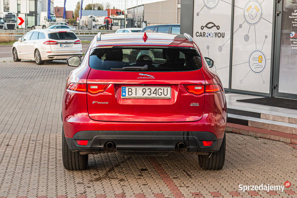 Jaguar FPace 20 benzyna na prywatne raty bez BIK SUV mazowieckie