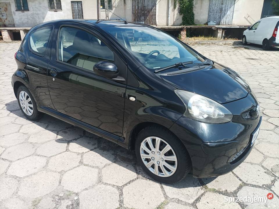 TOYOTA AYGO 10 BENZYNA KLIMA