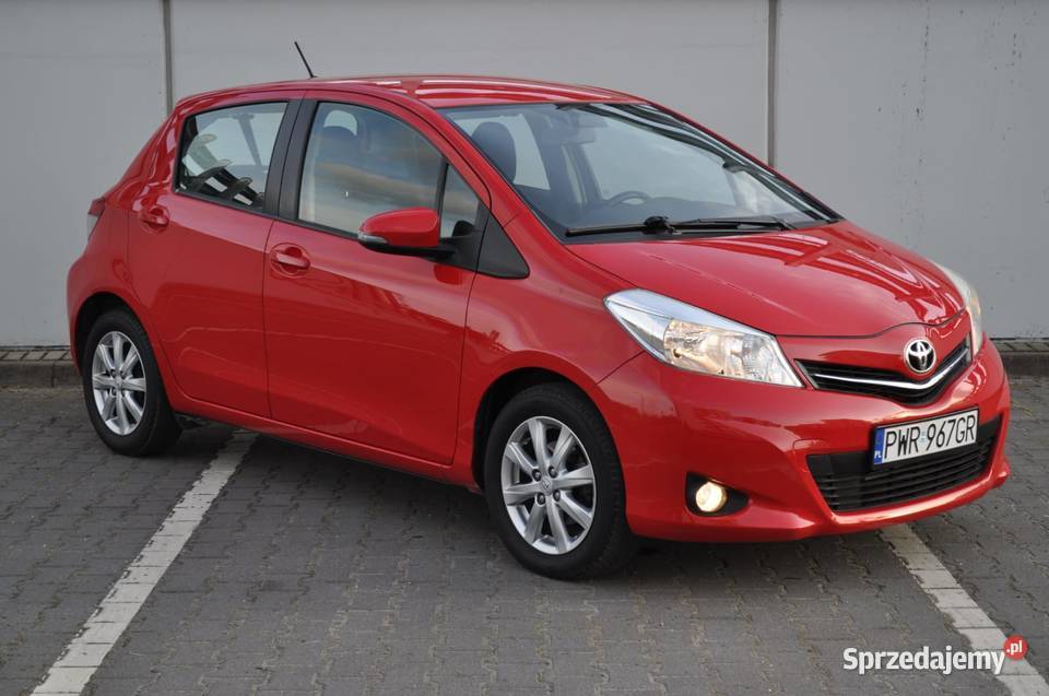 Toyota Yaris 10 benzyna 2013 147 600 Android elektryczne szyby