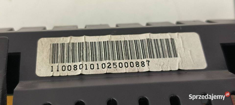 LICZNIK ZEGAR AUDI A8 D3 4E0920950Q Części samochodowe Lipno