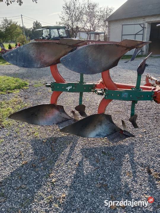 Pług 2 Skibowy Obrotowy Kverneland Model F 80