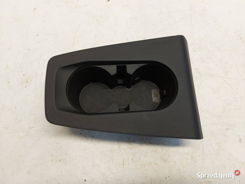 Audi Q4 ETRON 89A 89E UCHWYT NA KUBKI NAPOJE sprzedam