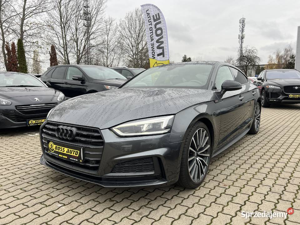 Audi A5 2019 światła do jazdy dziennej