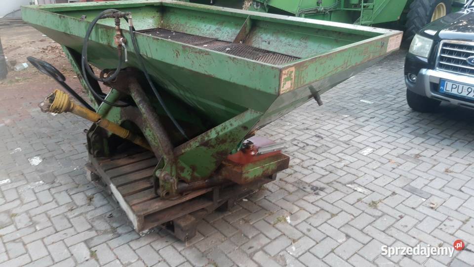 Rozsiewacz nawozu Amazone U 1001 Nałęczów sprzedam