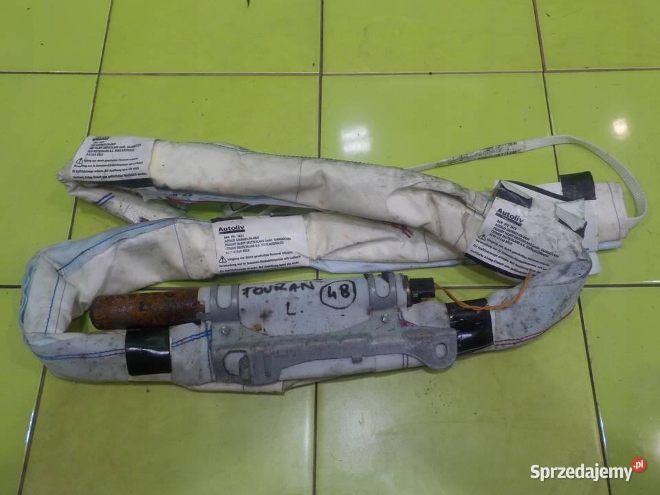 VW TOURAN I LIFT 20 TDI 09r 5D kurtyna osobowe Suków