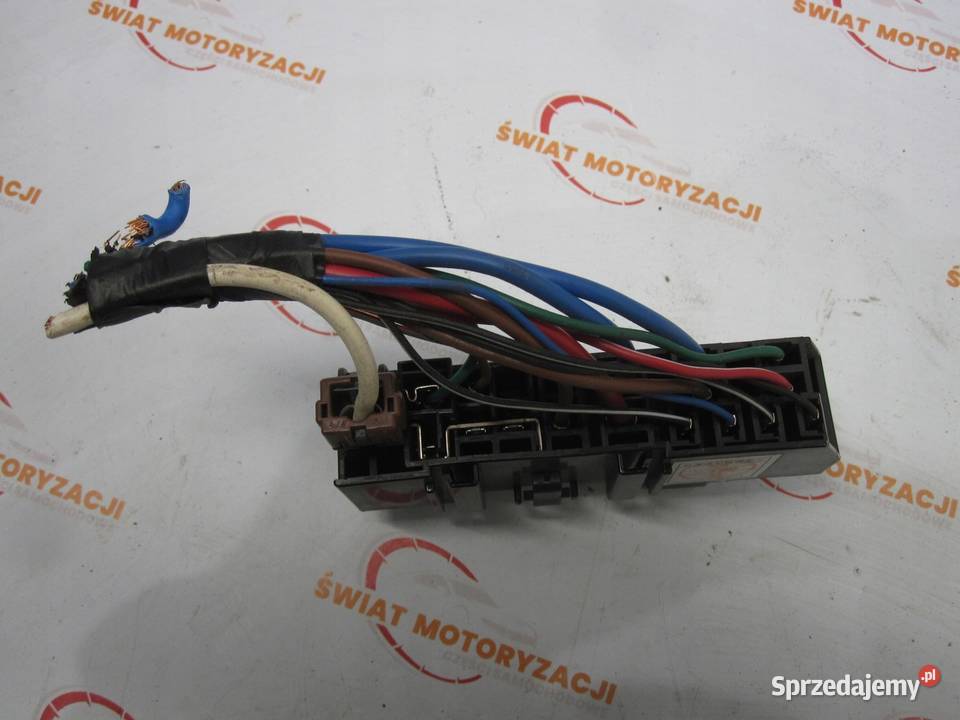 OUTLANDER LIFT II 11r skrzynka bezpieczników Skrzynki bezpieczników Kielce