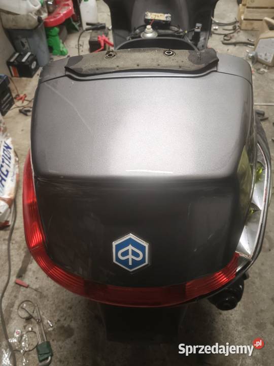 Piaggio X8 XEVO klapa bagażnika Dębica