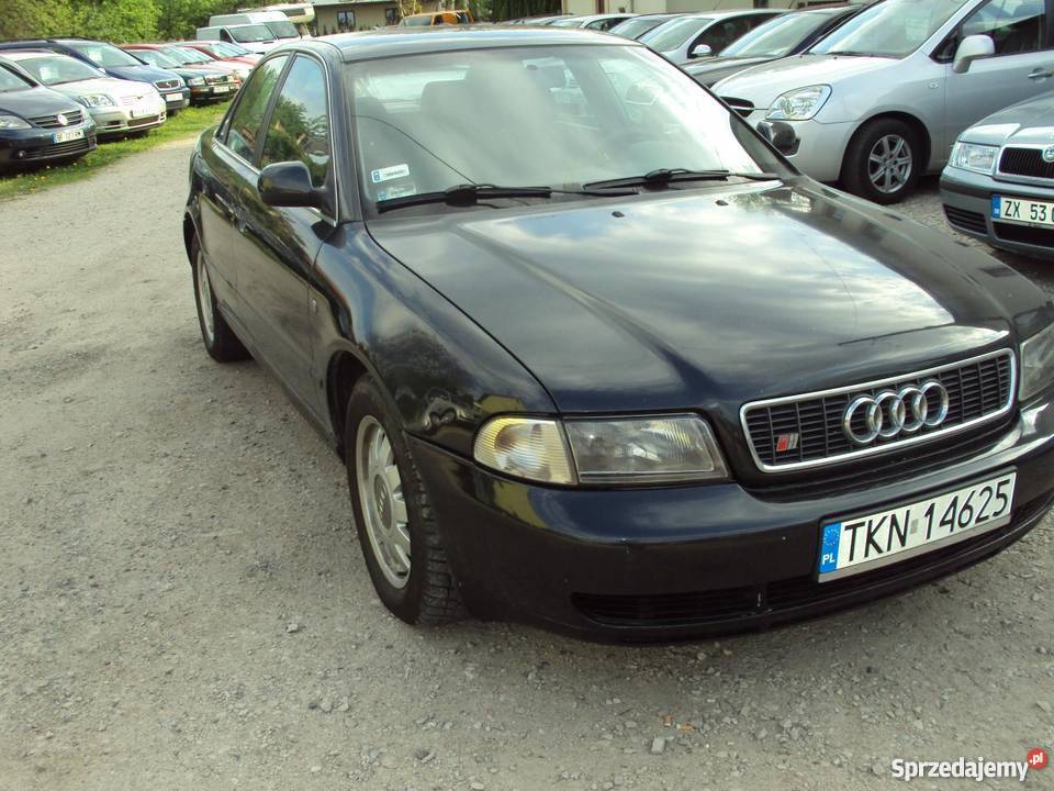 Audi A4 granatowy sprzedam