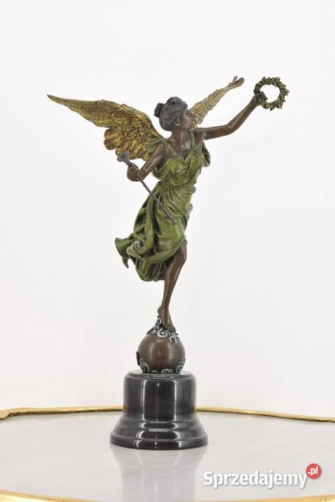 RZEŹBA FIGURA Z BRĄZU VICTORIA KOBIETA Z WIEŃCEM Kraków