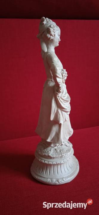 Figurka Damy Świdnica