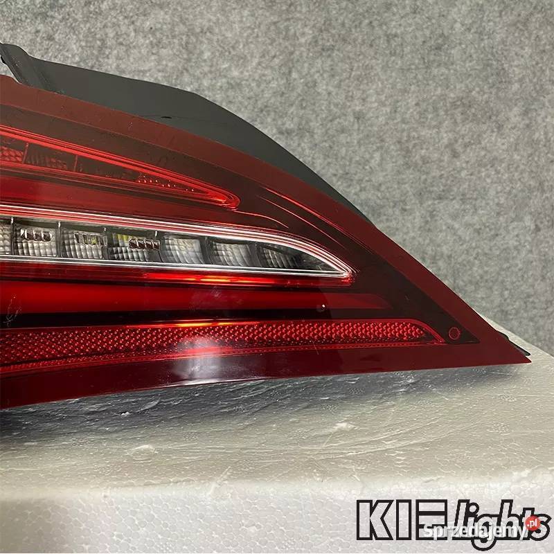WYPRZEDAŻ NOWE lampy tylne lampa tył Mercedes Lampy tylne Bełchatów