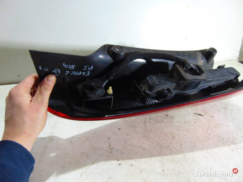 LAMPA PRAWA TYLNA TYŁ RENAULT ESPACE IV Lampy tylne wielkopolskie