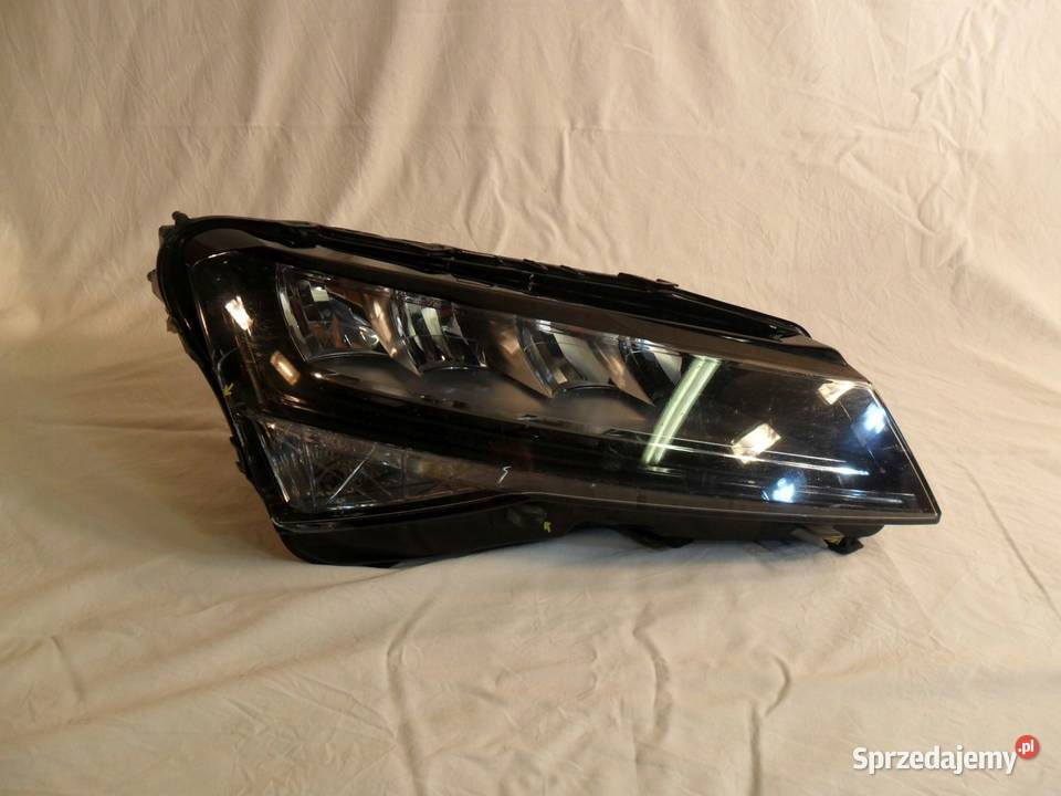 Skoda Superb III 3 lift reflektor prawy przedni sprzedam