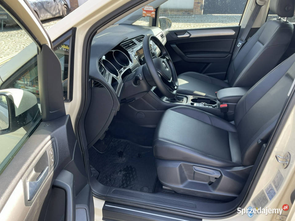 Volkswagen Touran 20 TDI DSG Automat 7osobowy serwisowany w ASO